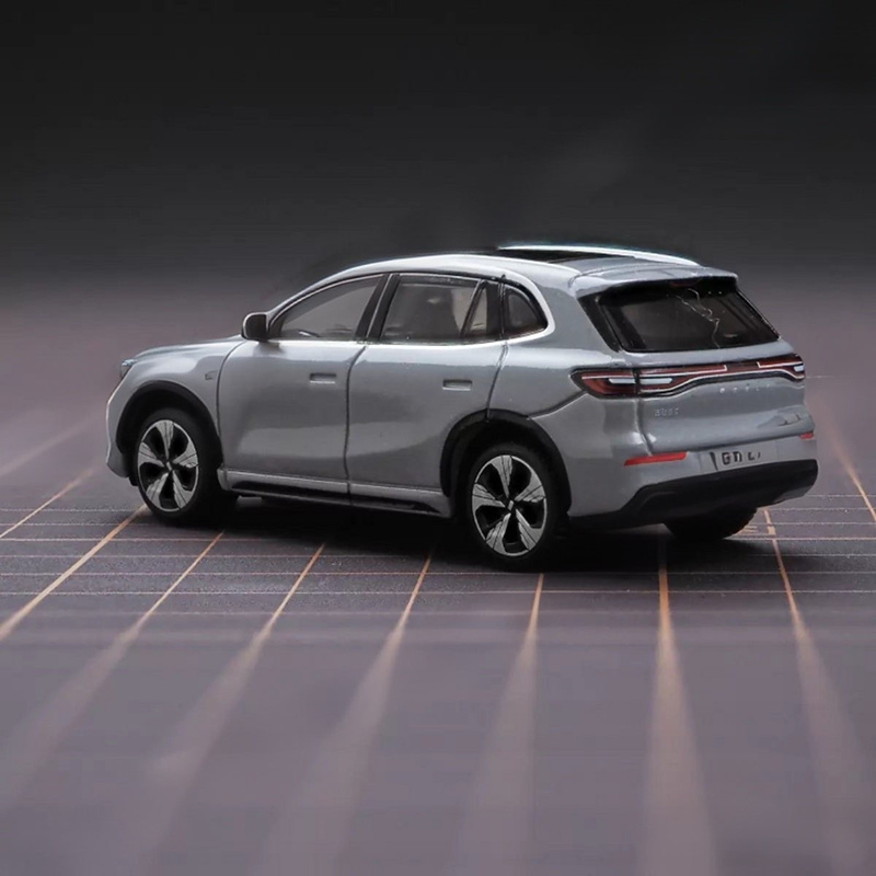 รถโมเดล Bburago 1:64 Geely E5  - Renewable Energy Engineering บทวิจารณ์และราคา