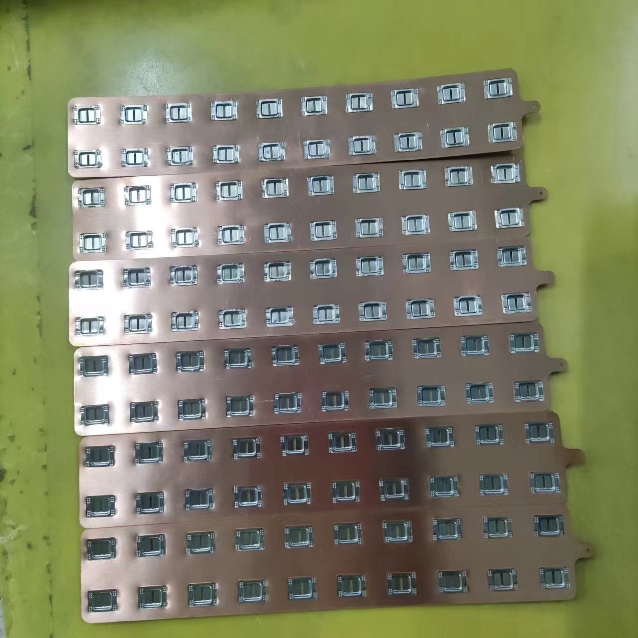 บัสบาร์ทองแดง PunChron Sales 2 - Bus Bar Copper บทวิจารณ์และราคา